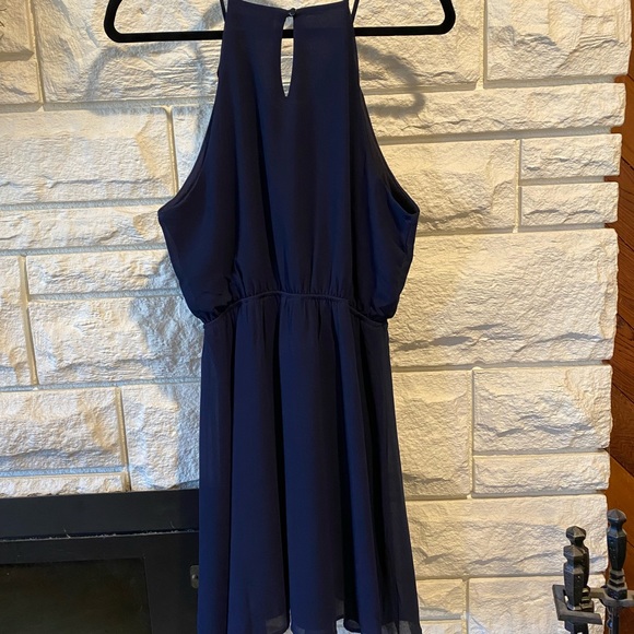 💙Navy Dress - Picture 4 of 9